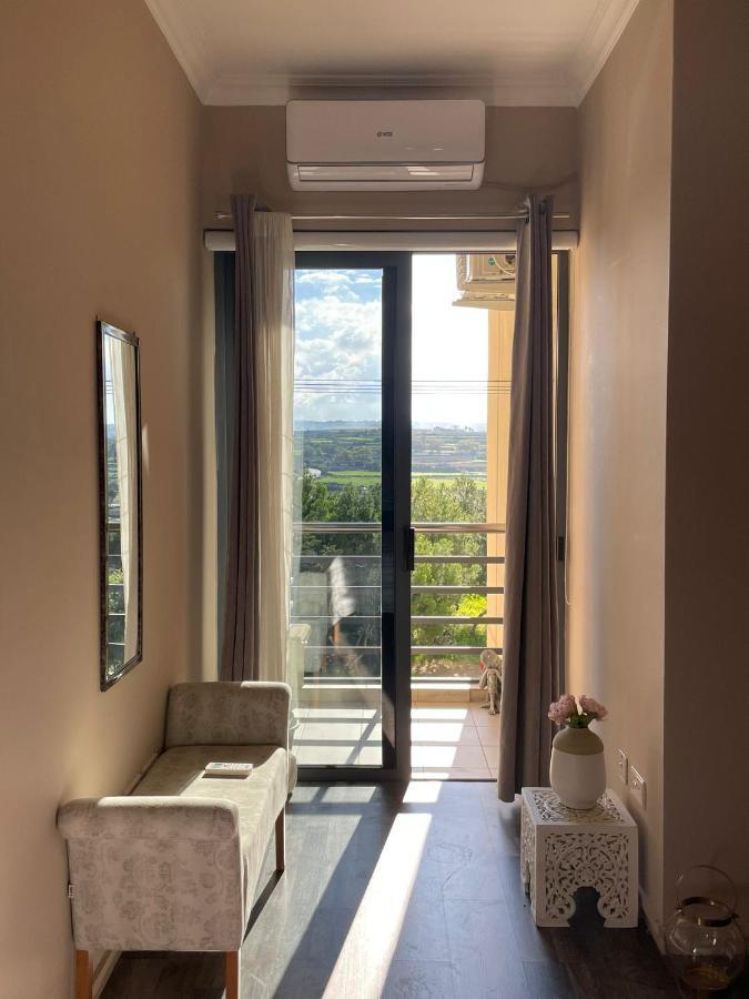 סיינט פול ביי Cosy Designer Finished Apartment With Unobstructed Views מראה חיצוני תמונה